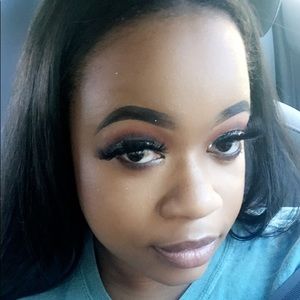 Meet your Posher, Briana